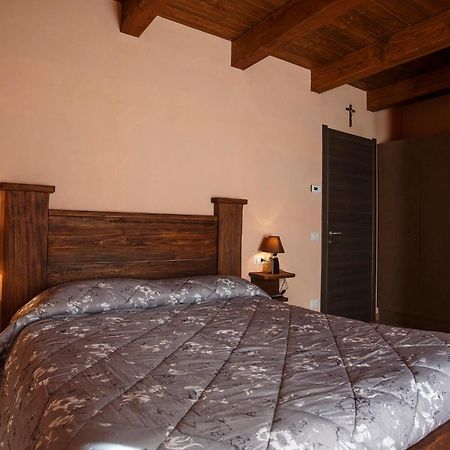 Circolo Operaio Acli Colloro Hotel Buitenkant foto
