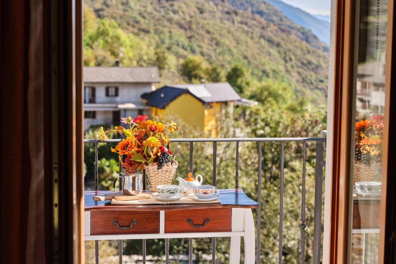 Circolo Operaio Acli Colloro Hotel Buitenkant foto